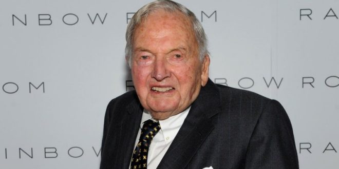 В США 101-летнему миллиардеру, Дэвиду Рокфеллерв, седьмой раз пересадили сердце